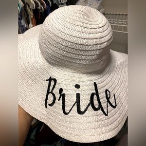 Bride beach hat